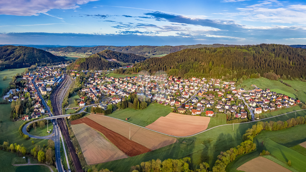 pressig2 | Luftbilder, Drohnenbilder, Oberfranken, Bayern, Kronach, Lichtenfels, Kulmbach, Thüringen, Frankenwald, Thüringerwald - Realisiert mit Pictrs.com