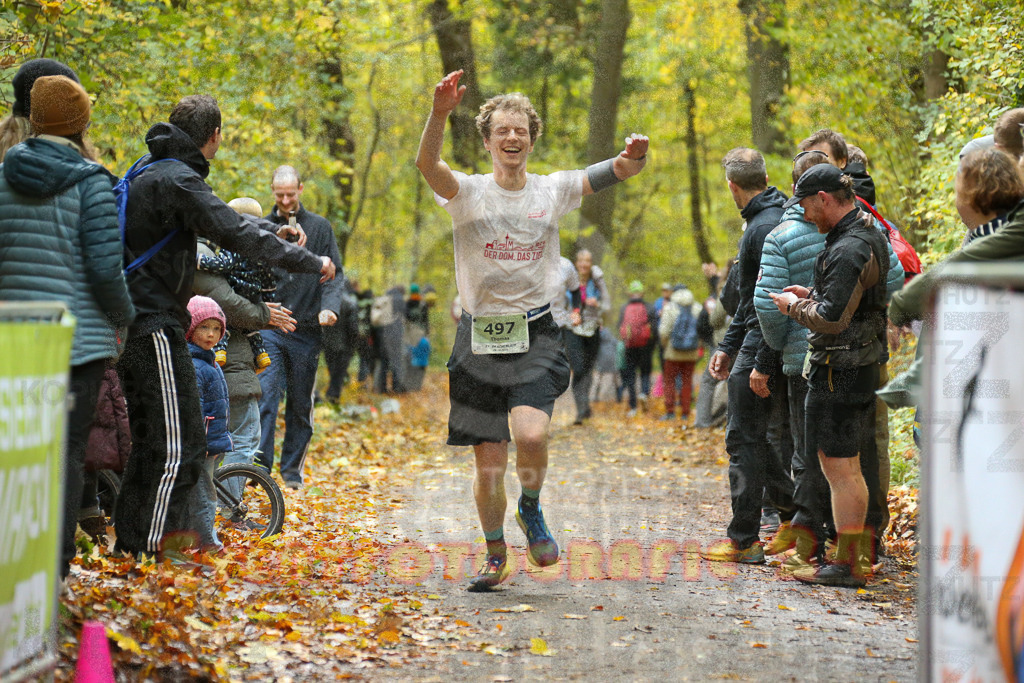 251026_1259_EX1_2108 | Sportfotografie im Rhein-Sieg Kreis, Köln, Bonn, NRW, Rheinland Pfalz, Hessen, etc. Unser Tätigkeitsfeld umfasst den Laufsport vom Volkslauf über den Marathon, Duathlon, Triathon bis zum Ultralauf wie Kölnpfad Ultra oder Schindertrail.
