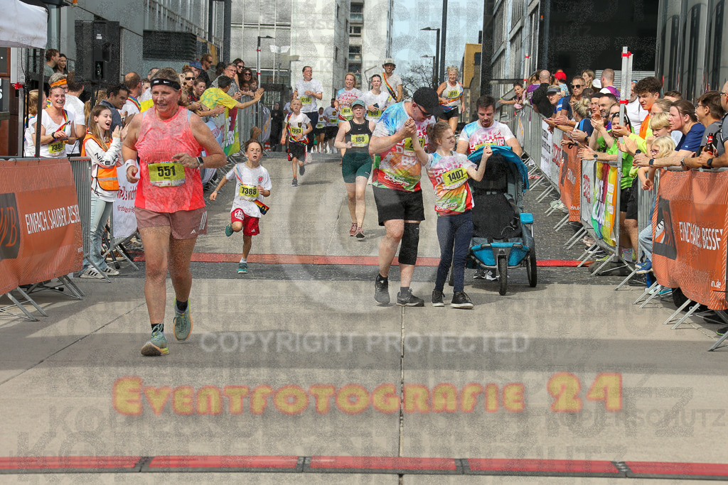 250920_1336_EX1_5805 | Sportfotografie im Rhein-Sieg Kreis, Köln, Bonn, NRW, Rheinland Pfalz, Hessen, etc. Unser Tätigkeitsfeld umfasst den Laufsport vom Volkslauf über den Marathon, Duathlon, Triathon bis zum Ultralauf wie Kölnpfad Ultra oder Schindertrail.