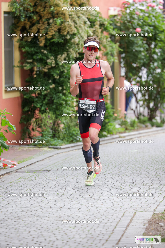 KSZ_5333 | Stadttriathlon Erding 2025. #yourpictrs #sportshot_your_pictrs @Sportshotphotography #stadttriathlonerding Copyright: www.sportshot.de