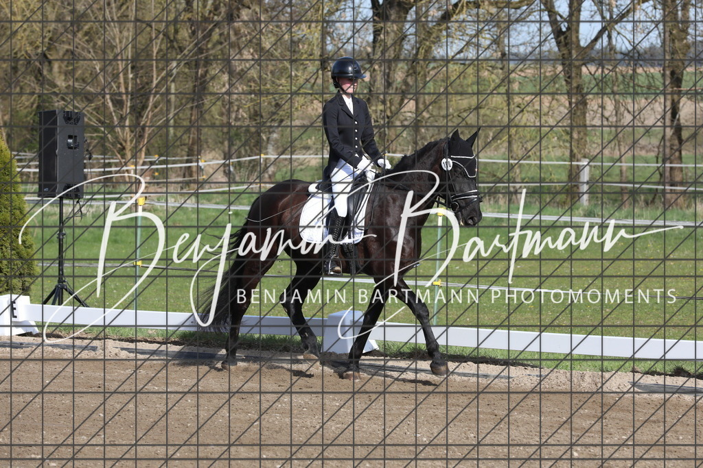 AZ2A2704 | Benjamin Bartmann Photomoments