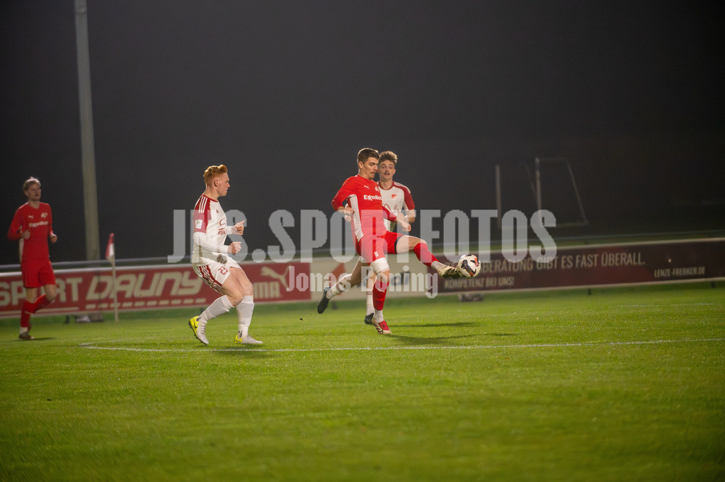 VFL-RWV_07.11.2025-1 | jns.sportfotos - Realisiert mit Pictrs.com