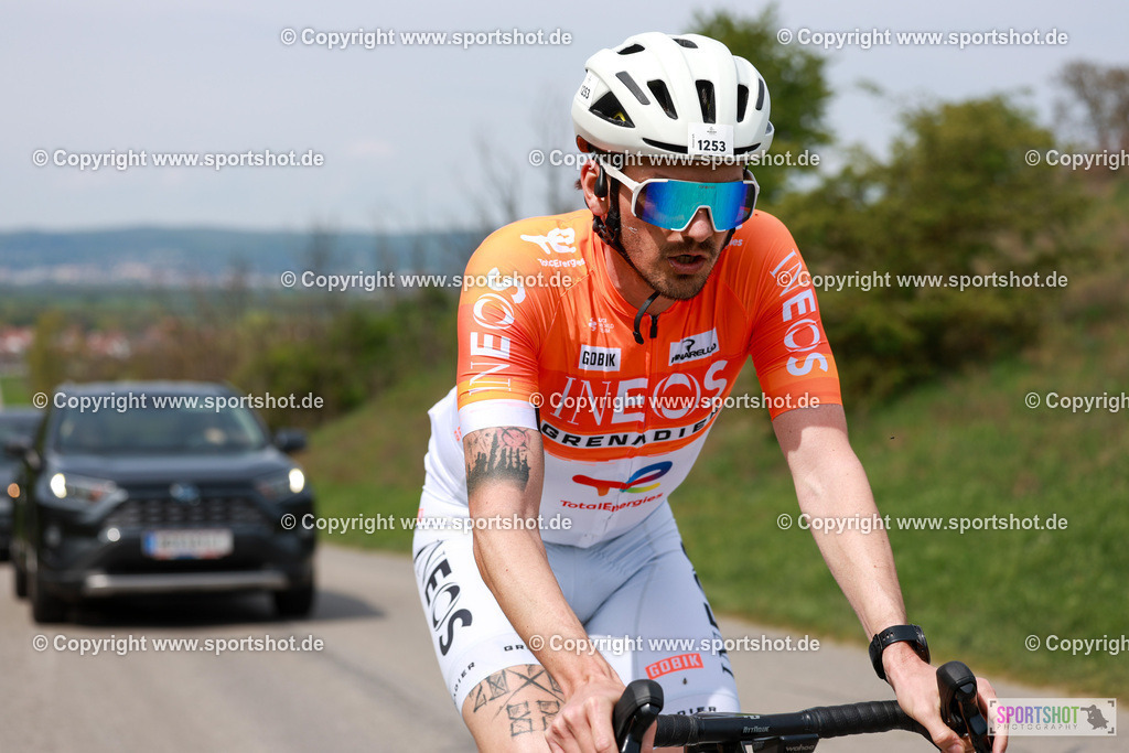 340_AR6_0283 | Neusiedlersee Radmarathon 2026@sportshot_your_pictrs #yourpictures#roadtowm2029 #nrm #neusiedlerseeradmarathon #neusiedlersee #neusiedlerseetourismus #burgenland #mörbisch #nrm26 #burgenlandtourismus #voglundco #poweredbyburgenlandtourismus #radsport #rad #marathon #ucigranfondo #visitburgenland #ucigranfondoworldseries