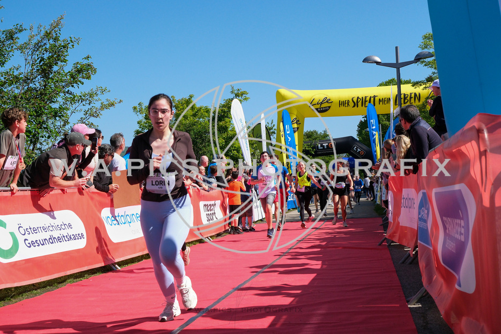 ..... | LINZ,AUSTRIA,27.April 24, Int. 3 Brückenlauf Linz  , Image shows: Photo: WAPICS / Michael ring