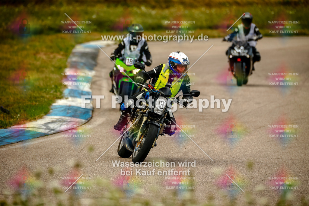 Chambley Juli-0869 | Hier findet Ihr Bilder von Touristenfahrten auf der Nürburgring Nordschleife oder von anderen Veranstaltungen die ich besucht habe. Viel Spass beim Durch Schauen 