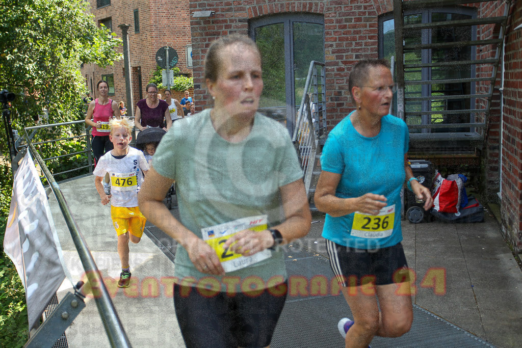 230624_1526_EV3_5190 | Sportfotografie im Rhein-Sieg Kreis, Köln, Bonn, NRW, Rheinland Pfalz, Hessen, etc. Unser Tätigkeitsfeld umfasst den Laufsport vom Volkslauf über den Marathon, Duathlon, Triathon bis zum Ultralauf wie Kölnpfad Ultra oder Schindertrail.