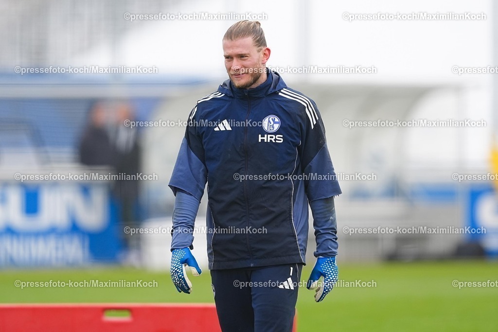 xYDRx29012601036 | 29.01.2026, xydrx, Fußball, Öffentliches Training FC Schalke 04: Loris Karius (FC Schalke 04 #1)   Photo: xYannisxDreimannxPressefotoKochx