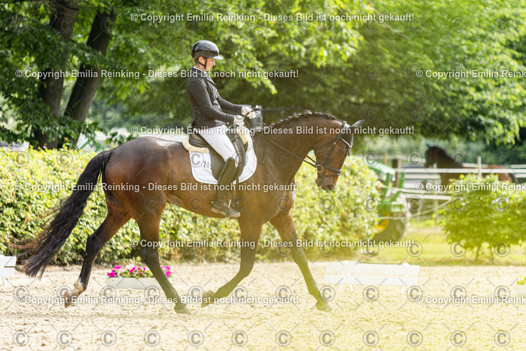 CL5A5758 | Emilia Reinking Fotografie - Realisiert mit Pictrs.com