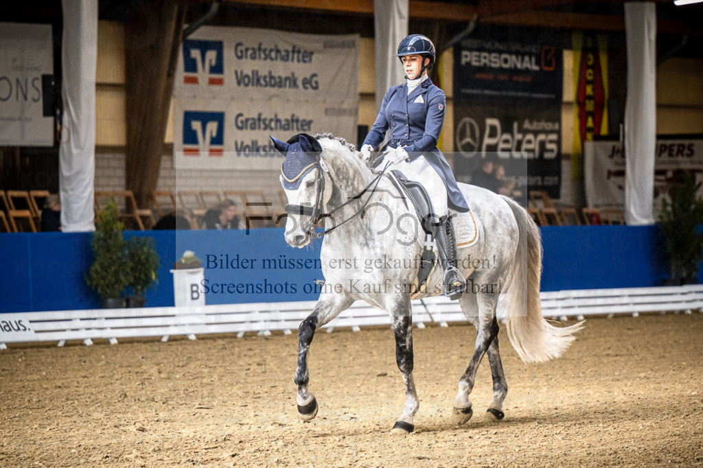 DOS_3125 | Entdecke hochwertige Reitturnierfotos von Foto Oger. Professionell, emotional und authentisch – jetzt Lieblingsmomente im Shop bestellen. - Realisiert mit Pictrs.com