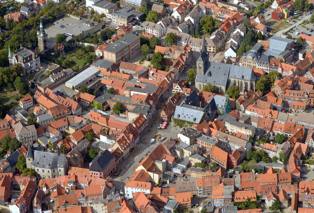 3293746 | Online-Shop für Luftbilder aus Deutschland. Seit über 45 Jahren baut Gerhard Launer das Luftbildarchiv mit unterschiedlichsten Themen stetig weiter aus.