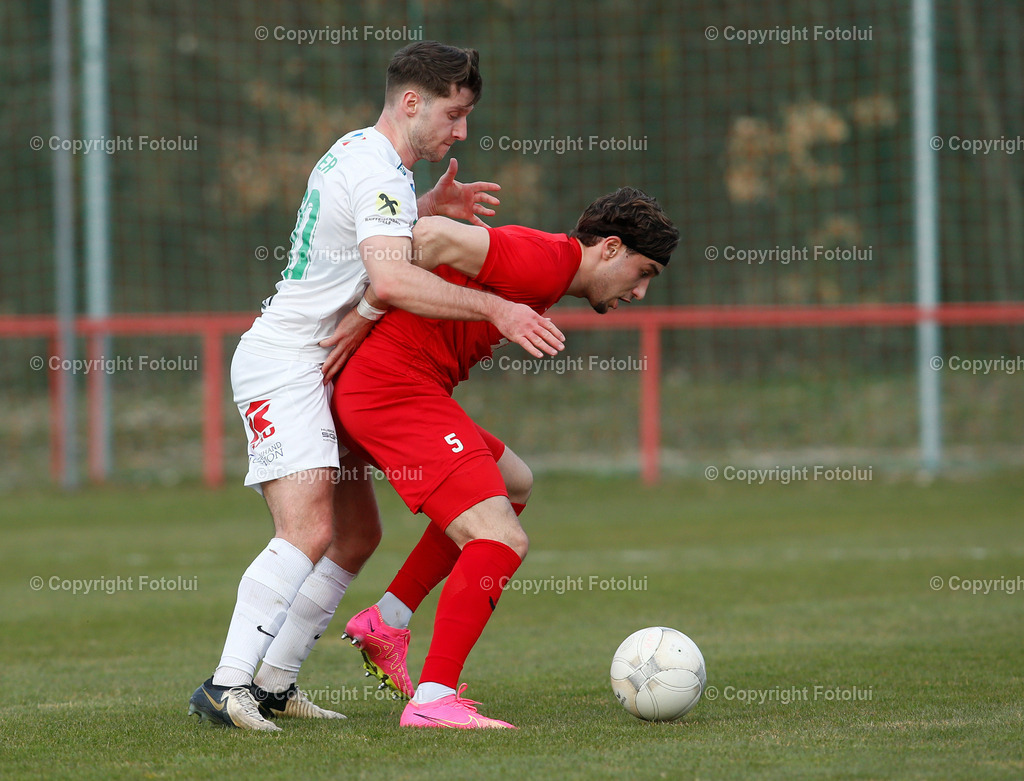 A_LUI_22032025_14 | SPORT,FUSSBALL,REGIONALLIGA MITTE ASKOE OEDT-HERTHA WELS 22.03.2025 IM BILD: BEN TRAVIS WOERNDL   (OEDT) UND HANNES HUBER  (WELS) FOTO:FOTOLUI