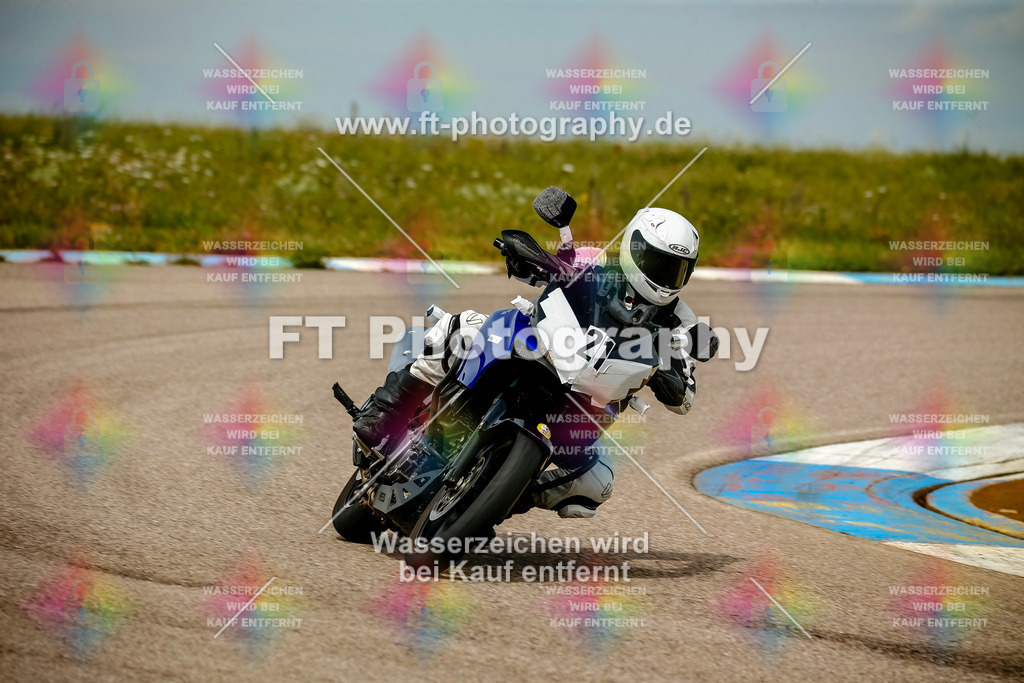 Chambley Juli-2635 | Hier findet Ihr Bilder von Touristenfahrten auf der Nürburgring Nordschleife oder von anderen Veranstaltungen die ich besucht habe. Viel Spass beim Durch Schauen 