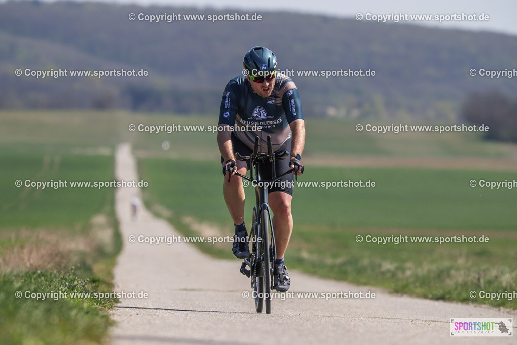 368A2793 | Neusiedlersee Radmarathon 2026@sportshot_your_pictrs #yourpictures#roadtowm2029 #nrm #neusiedlerseeradmarathon #neusiedlersee #neusiedlerseetourismus #burgenland #mörbisch #nrm26 #burgenlandtourismus #voglundco #poweredbyburgenlandtourismus #radsport #rad #marathon #ucigranfondo #visitburgenland #ucigranfondoworldseries