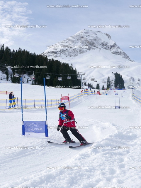Jorit (5) | Photos von der Skischule Warth - Realisiert mit Pictrs.com