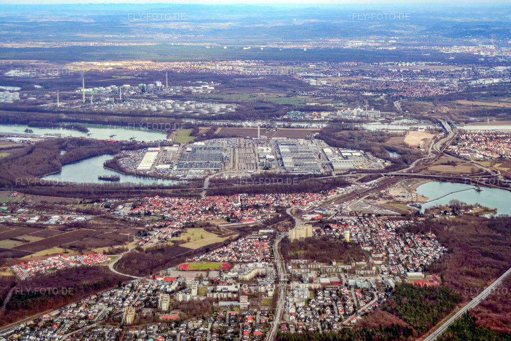 Luftbild: Daimler von Westen in Wörth am Rhein im Bundesland Rheinland-Pfalz in Deutschland. Foto: IMG_1120.jpg vom 19.02.2006 durch Werner Riehm/FLY-FOTO.de