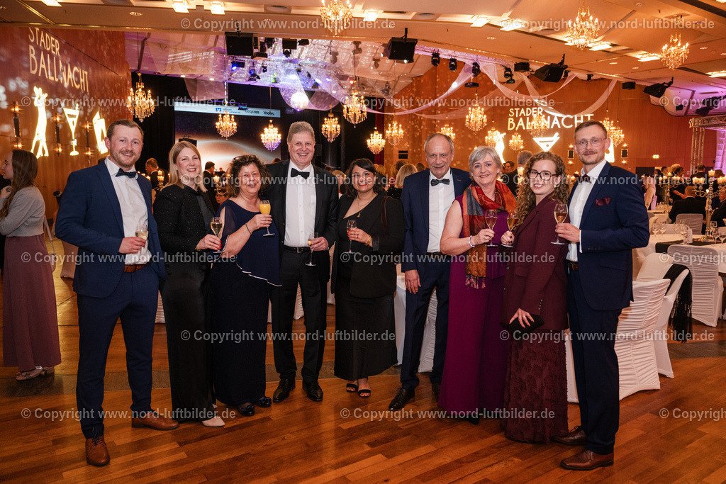 Stader Ballnacht ELS_3490070326 Kopie | Luftbilder aus Norddeutschland. Die große Luftbild Bilddatenbank von Sylt, Amrum, Föhr, Büsum, Cuxhaven, Hamburg, Bremen, Bremerhaven, Cuxhaven, Langeoog, Norderney, Borkum, Emden, Nordsee, Ostsee, Flensburg, Kiel, Stralsund, Rostock, Darß, Rügen, Usedom