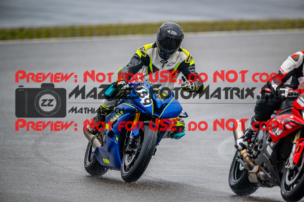 MaZZes_Fotomatrix_240518_6007705_3199 | Fotograf Mathias Schmid
Sportfotograf,
Eventfotograf,
Hochzeitsfotograf,
Portraitfotograf