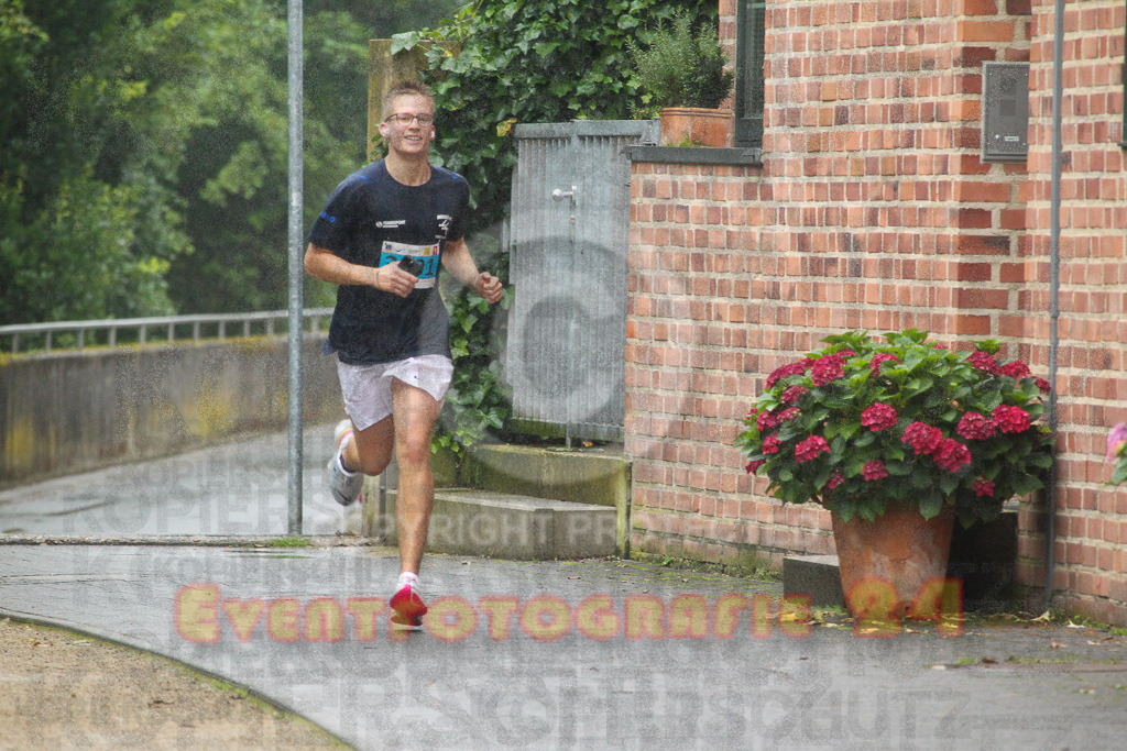 240622_1127_EV4_1150 | Sportfotografie im Rhein-Sieg Kreis, Köln, Bonn, NRW, Rheinland Pfalz, Hessen, etc. Unser Tätigkeitsfeld umfasst den Laufsport vom Volkslauf über den Marathon, Duathlon, Triathon bis zum Ultralauf wie Kölnpfad Ultra oder Schindertrail.