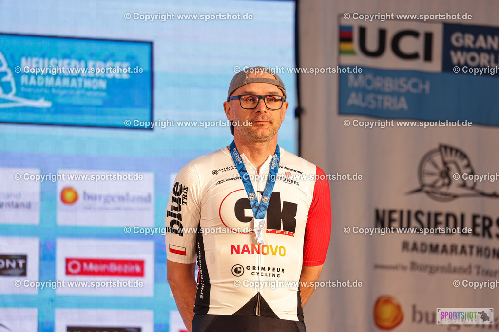 343_VJ__6058 | Neusiedlersee Radmarathon 2026@sportshot_your_pictrs #yourpictures#roadtowm2029 #nrm #neusiedlerseeradmarathon #neusiedlersee #neusiedlerseetourismus #burgenland #mörbisch #nrm26 #burgenlandtourismus #voglundco #poweredbyburgenlandtourismus #radsport #rad #marathon #ucigranfondo #visitburgenland #ucigranfondoworldseries