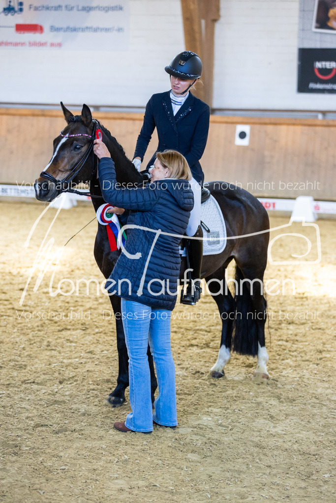 Sth-LPO25-DrR-L-302 | MomenTaufnahmen Pferdesportfotos