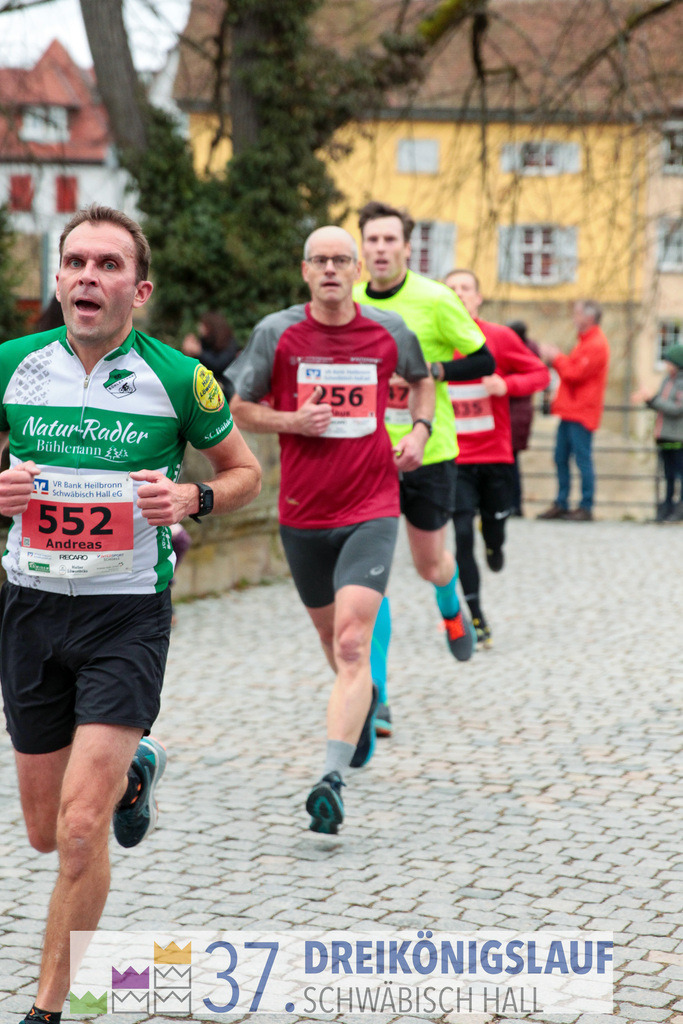VR Bank Hauptlauf 10000m | 3 Koenigslauf 2023 - Realisiert mit Pictrs.com