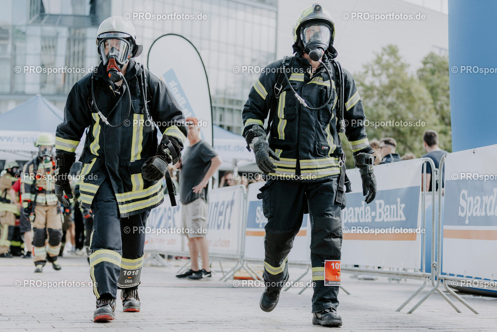 240825_Treppenlauf-245 | Professionelle Fotos Ihrer Laufsportveranstaltung.