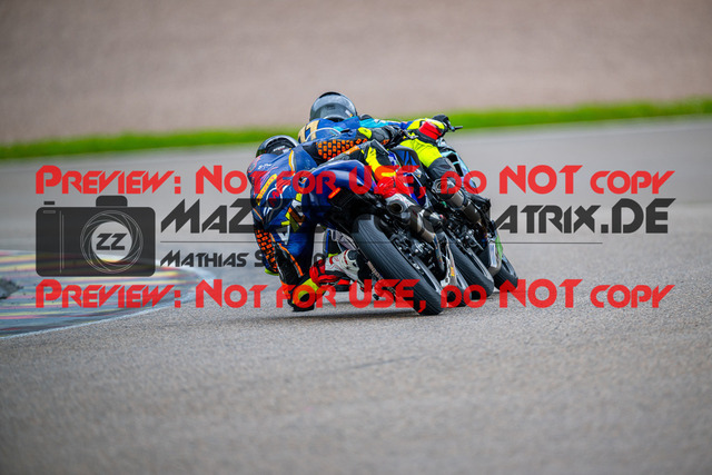 MaZZes_FotoMatrix_240505_6007705_9691 | SSP300