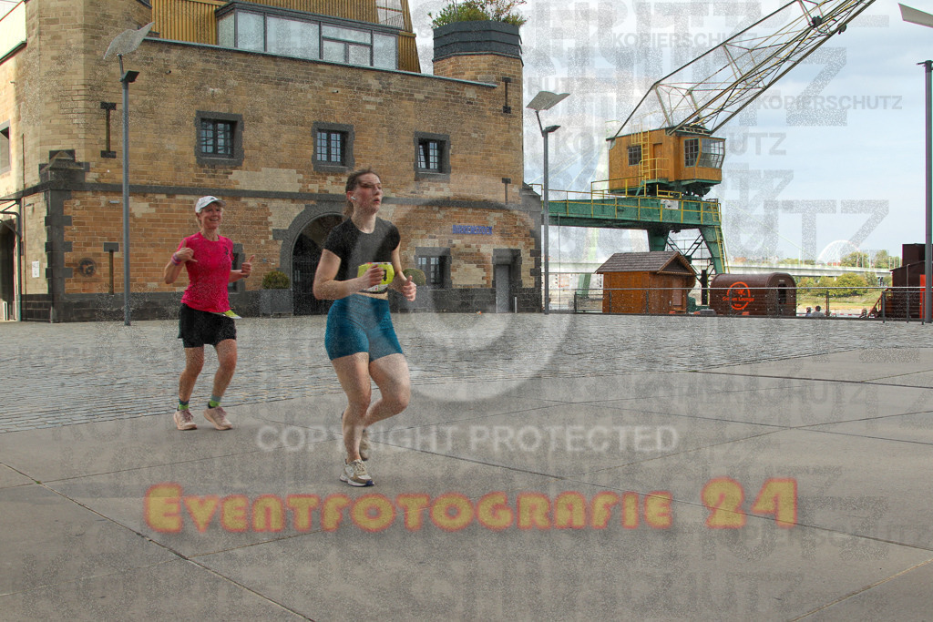 250920_1527_EV4_8863 | Sportfotografie im Rhein-Sieg Kreis, Köln, Bonn, NRW, Rheinland Pfalz, Hessen, etc. Unser Tätigkeitsfeld umfasst den Laufsport vom Volkslauf über den Marathon, Duathlon, Triathon bis zum Ultralauf wie Kölnpfad Ultra oder Schindertrail.