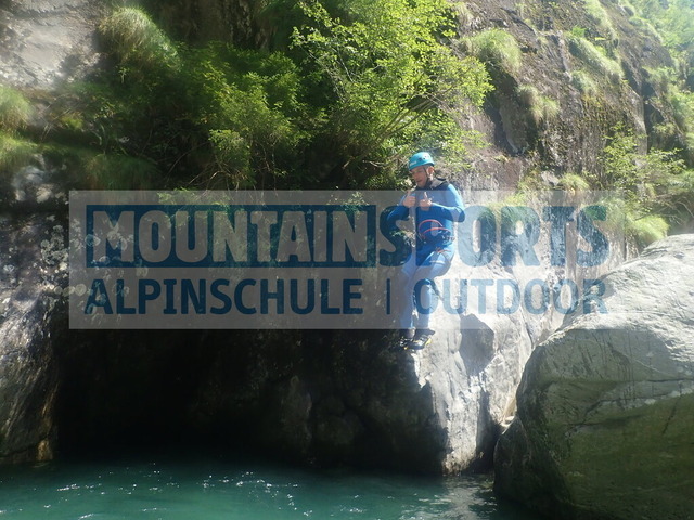 P8040132 | Bestelle die Bilder deines Berg- oder Wasser-Abenteuers mit Mountain Sports bequem von zu Hause aus direkt über unseren Online Fotoshop von pictrs.com. - Realisiert mit Pictrs.com