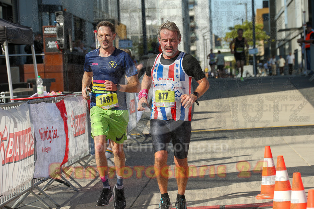 240921_1515_EX1_4816 | Sportfotografie im Rhein-Sieg Kreis, Köln, Bonn, NRW, Rheinland Pfalz, Hessen, etc. Unser Tätigkeitsfeld umfasst den Laufsport vom Volkslauf über den Marathon, Duathlon, Triathon bis zum Ultralauf wie Kölnpfad Ultra oder Schindertrail.