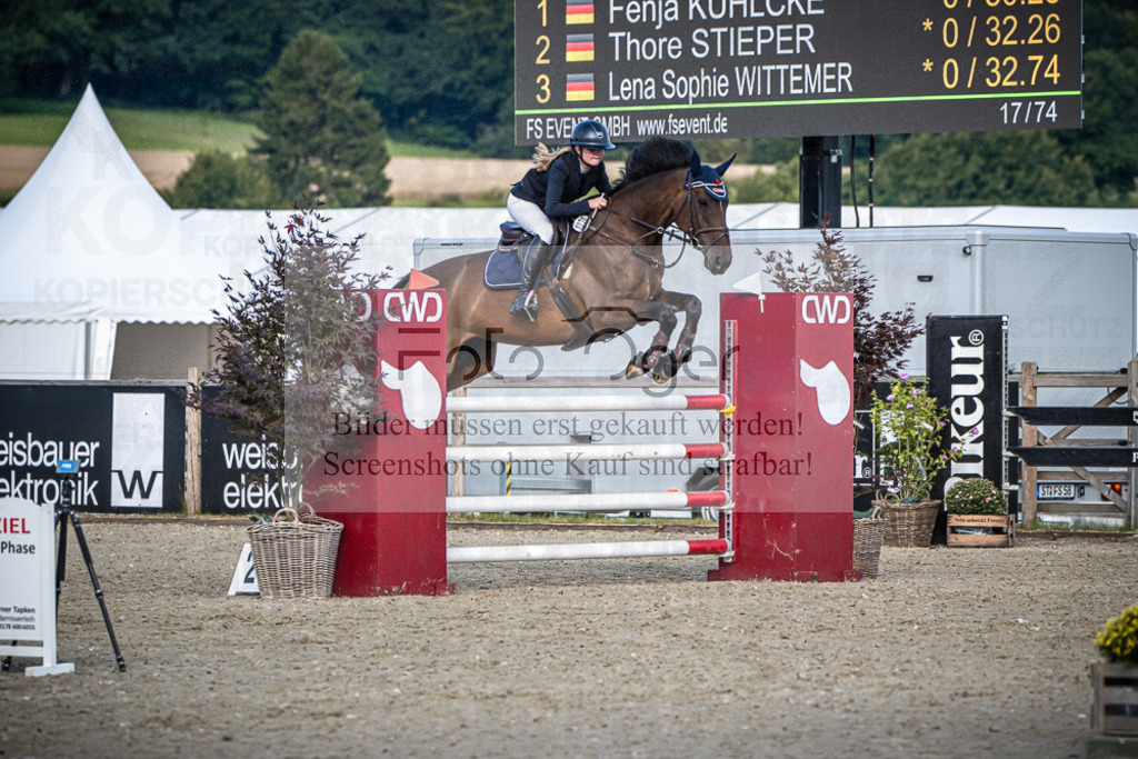 DOS_4263 | Entdecke hochwertige Reitturnierfotos von Foto Oger. Professionell, emotional und authentisch – jetzt Lieblingsmomente im Shop bestellen.Deutschlandweite Turnierfotografie. - Realisiert mit Pictrs.com