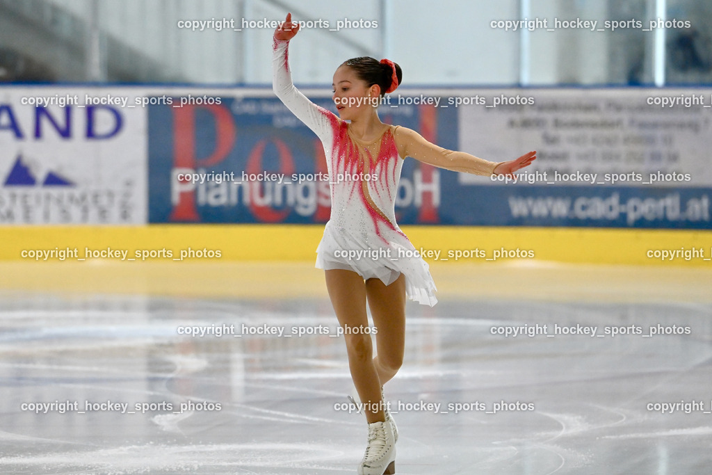 Ossiachersee Pirouette ESC Steindorf 31.3.2024 | Ossiachersee Pirouette ESC Steindorf 31.3.2024, Ossiachersee Pirouette ESC Steindorf am 31.03.2024 in Steindorf (Ossiachersee Halle), Austria, (Photo by Bernd Stefan)