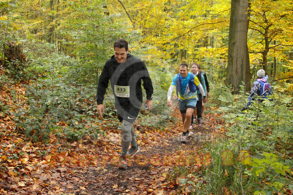 251026_1303_EV4_6434 | Sportfotografie im Rhein-Sieg Kreis, Köln, Bonn, NRW, Rheinland Pfalz, Hessen, etc. Unser Tätigkeitsfeld umfasst den Laufsport vom Volkslauf über den Marathon, Duathlon, Triathon bis zum Ultralauf wie Kölnpfad Ultra oder Schindertrail.