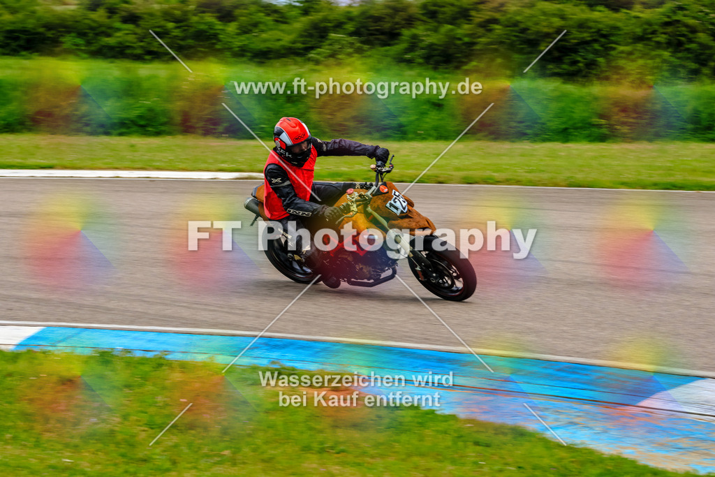 MotoTeam-9712 | Hier findet Ihr Bilder von Touristenfahrten auf der Nürburgring Nordschleife oder von anderen Veranstaltungen die ich besucht habe. Viel Spass beim Durch Schauen 