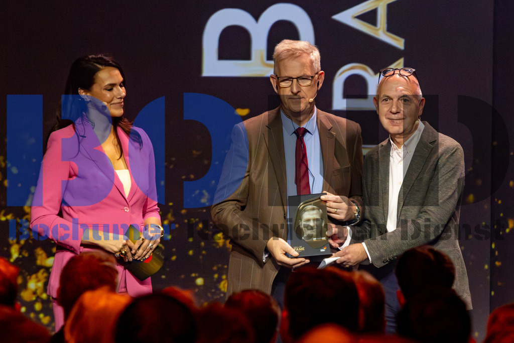 SES_HOFDFM20251006-107 | bond - Realisiert mit Pictrs.com