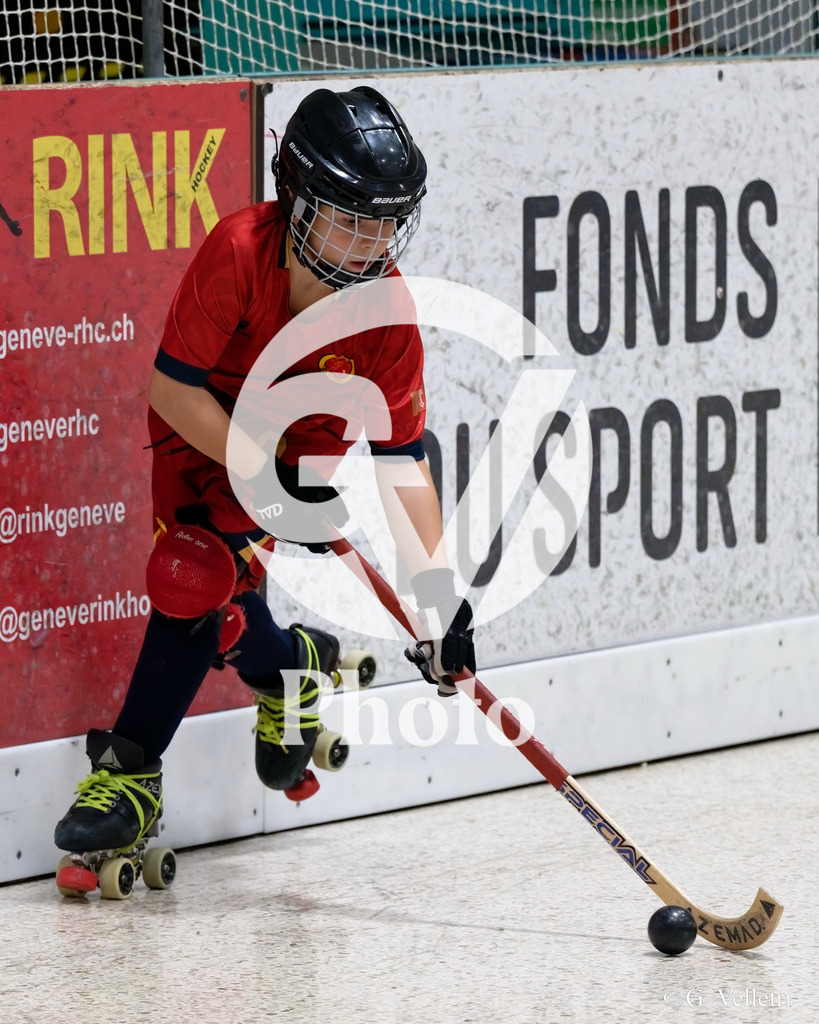 U13  - Geneve RHC v HC Munsingen W  |  during the U13  match between Geneve RHC and HC Munsingen W  at Centre sportif de la queue d'arve in Geneve, Switzerland