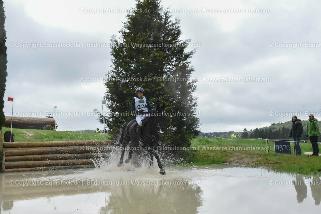 20230513_CCI2_Section2_Gelände_0476 | equistock
