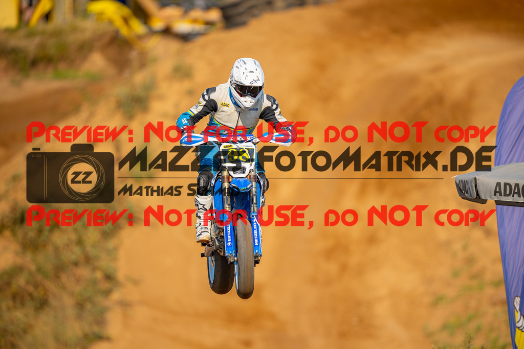 MaZZes-Fotomatrix-20260815-602308 | S2