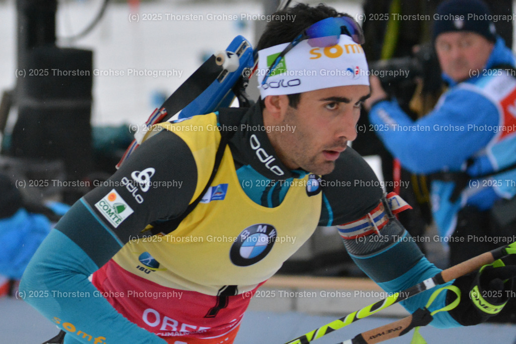 IBU WC Biathlon Oberhof 2018 | FOURCADE Martin (FRA) verlaesst den Schiessstand; IBU WC Biathlon Oberhof 2018, 12,5 km Verfolgung der Männer am 06.01.2018 in der DKB Ski Arena in Oberhof, (Deutschland) - Realisiert mit Pictrs.com
