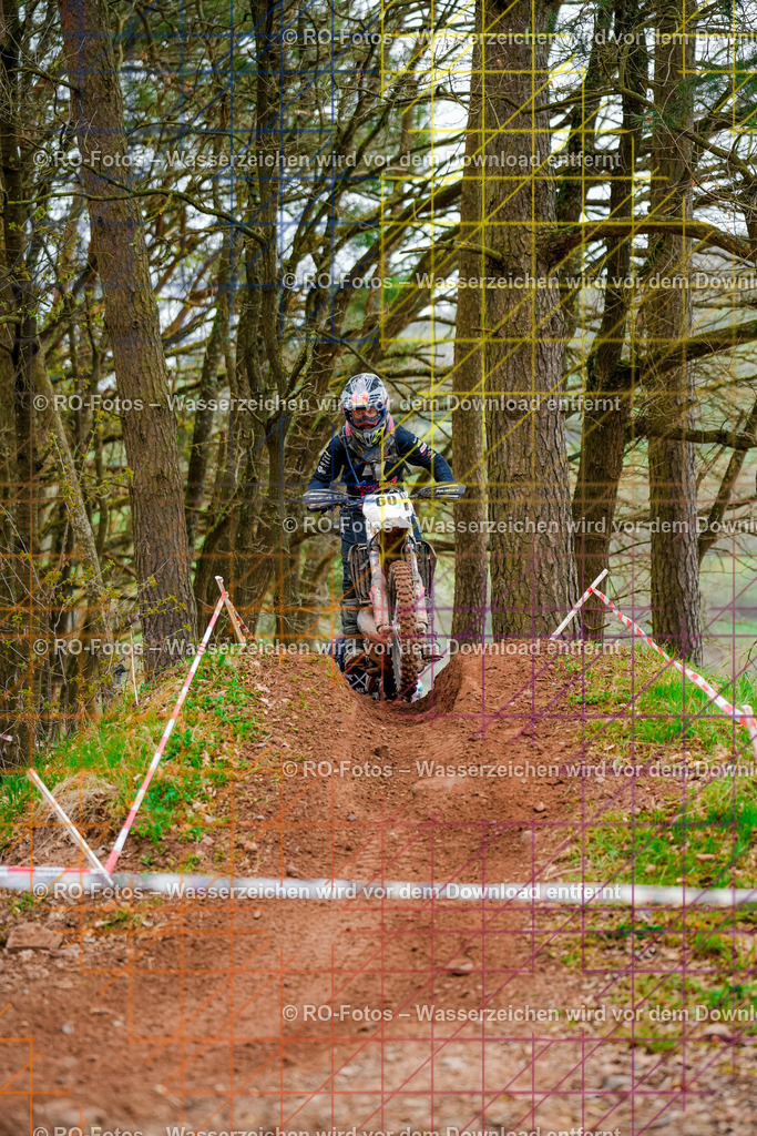 4 Lauf Mernes-1165 | Sportfotografie von RO-Fotos: Motorsport, Motocross, Enduro, Laufveranstaltungen und Triathlon. Professionelle Fotos von Sportlern und Events. - Realisiert mit Pictrs.com