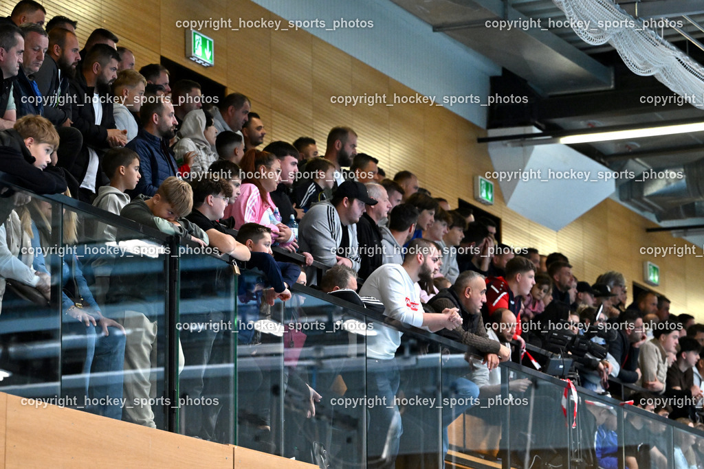 Carinthia Flamengo Futsal Club vs. FC Ljuti Krajisnici | Besucher Ballspielhalle Viktring, Carinthia Flamengo Futsal Club vs. FC Ljuti Krajisnici, Carinthia Flamengo Fusal Club vs. FC Ljuti Krajisnici am 12.10.2025 in Klagenfurt (Ballspielhalle Viktring), Austria, (Photo by Bernd Stefan)