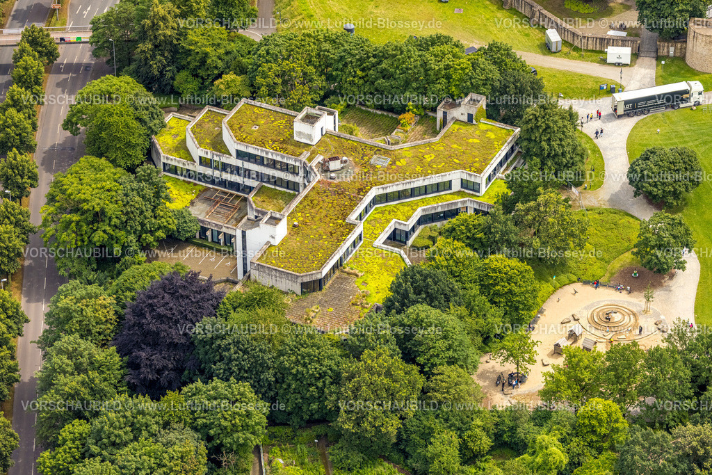 Muelheim240702998 | Luftbild, Heinrich-Thöne-Volkshochschule im Schloßpark Broich, Broich - Ost, Mülheim an der Ruhr, Ruhrgebiet, Nordrhein-Westfalen, Deutschland