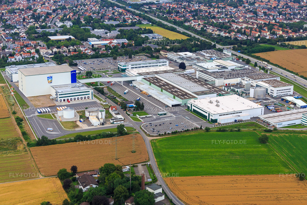 Luftbild: ADM WILD Europe GmbH & Co. KG in Eppelheim im Bundesland Baden-Württemberg in Deutschland. – Foto: IMG_090895.jpg vom 04.07.2016 durch Werner Riehm/FLY-FOTO.de – Auflösung des Originals: 5472 x 3648 px – ADM WILD Europe GmbH & Co. KG | ADM