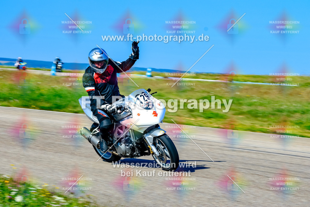 _TOU2054 | Hier findet Ihr Bilder von Touristenfahrten auf der Nürburgring Nordschleife oder von anderen Veranstaltungen die ich besucht habe. Viel Spass beim Durch Schauen 