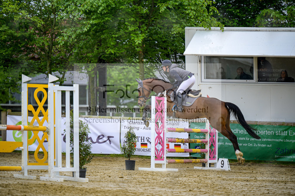 Reitturnier Lienen | Entdecke hochwertige Reitturnierfotos von Foto Oger. Professionell, emotional und authentisch – jetzt Lieblingsmomente im Shop bestellen. - Realisiert mit Pictrs.com