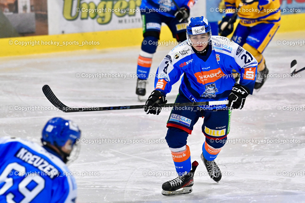 ESC SPARKASSE STEINDORF vs. 1. EHC ALTHOFEN | #21 Walder Patrik ESC Steindorf, ESC SPARKASSE STEINDORF vs. 1. EHC ALTHOFEN, ESC SPARKASSE STEINDORF vs. 1. EHC ALTHOFEN am 30.11.2025 in Steindorf (Ossiachersee Halle), Austria, (Photo by Bernd Stefan)