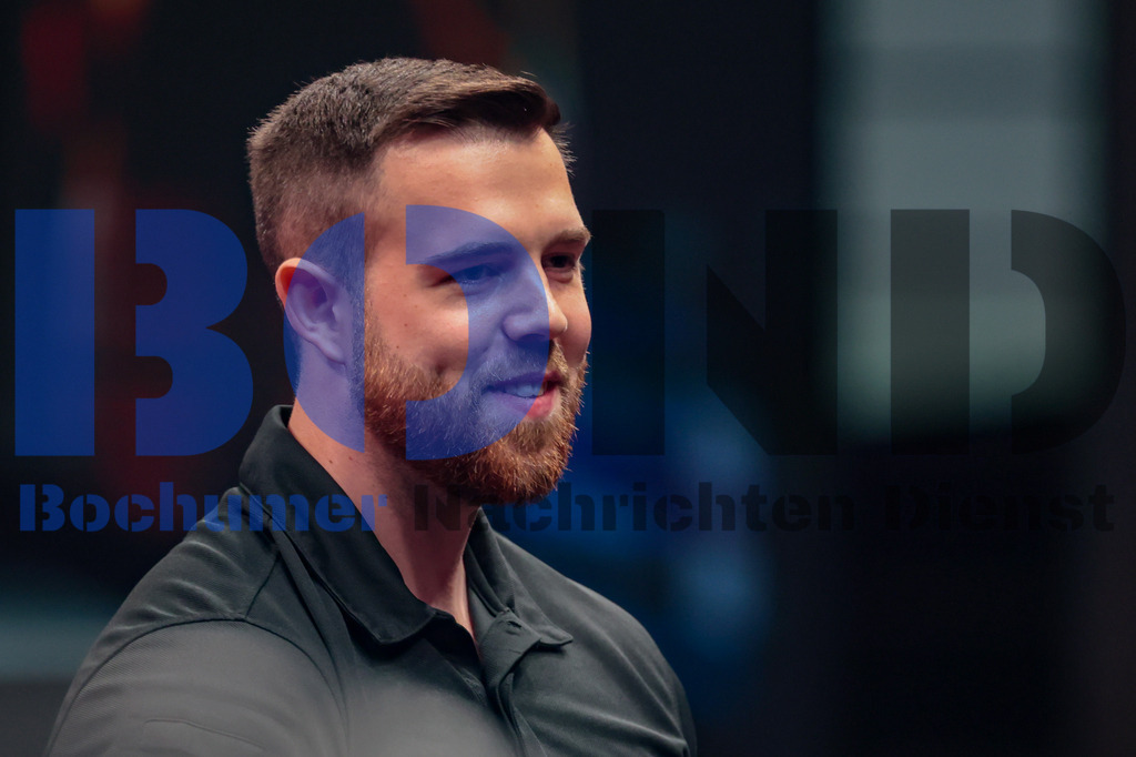 PDC European Darts Open 2024 | {headline}(Foto: Sebastian Sendlak / BOND) - Realisiert mit Pictrs.com