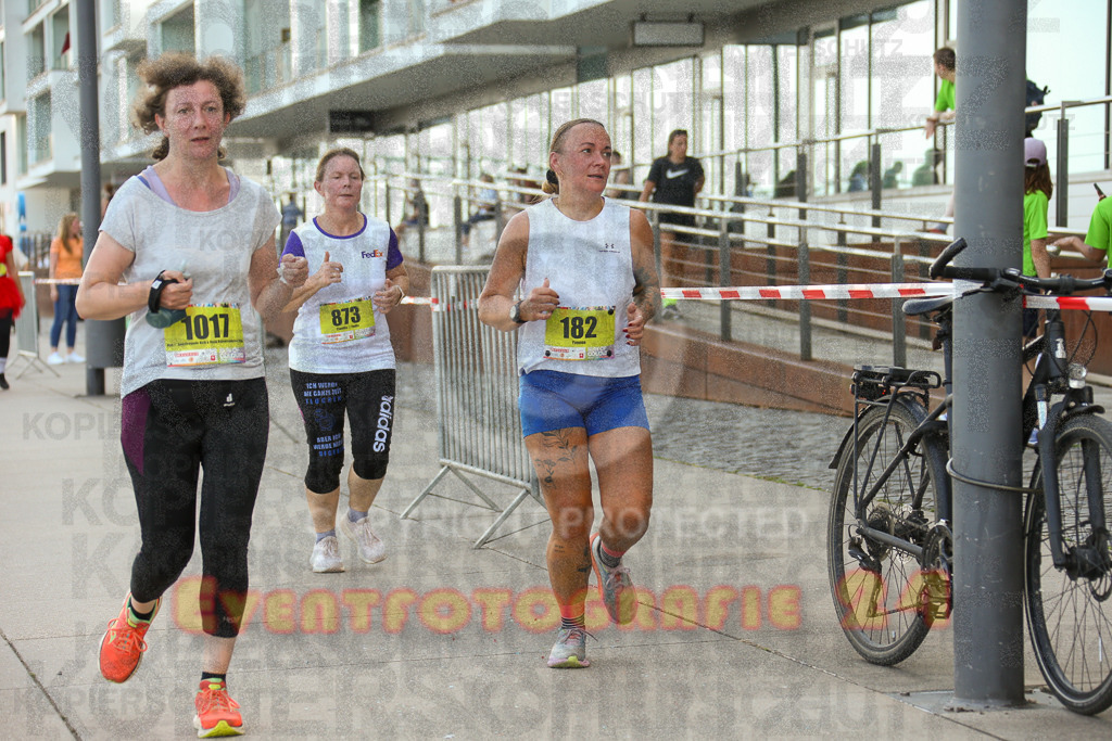 250920_1454_EX1_8188 | Sportfotografie im Rhein-Sieg Kreis, Köln, Bonn, NRW, Rheinland Pfalz, Hessen, etc. Unser Tätigkeitsfeld umfasst den Laufsport vom Volkslauf über den Marathon, Duathlon, Triathon bis zum Ultralauf wie Kölnpfad Ultra oder Schindertrail.