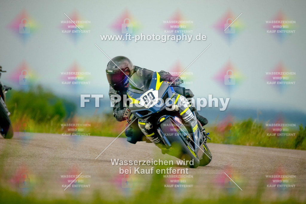 _MOT2052 | Hier findet Ihr Bilder von Touristenfahrten auf der Nürburgring Nordschleife oder von anderen Veranstaltungen die ich besucht habe. Viel Spass beim Durch Schauen 