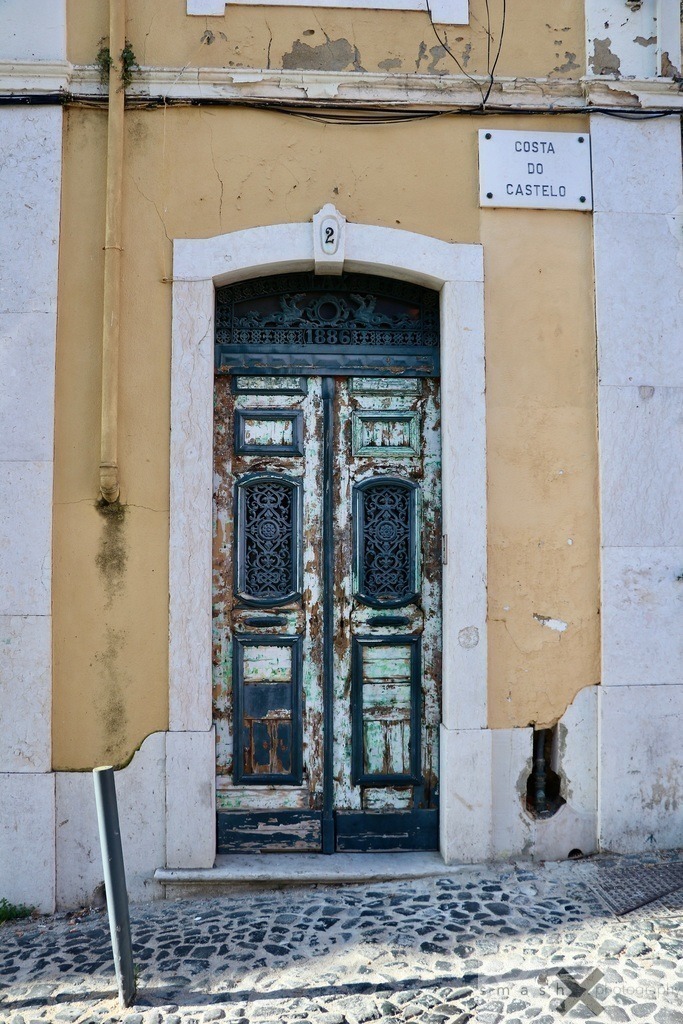 Old Door 01 | Lisbon/Lissabon (Portugal)